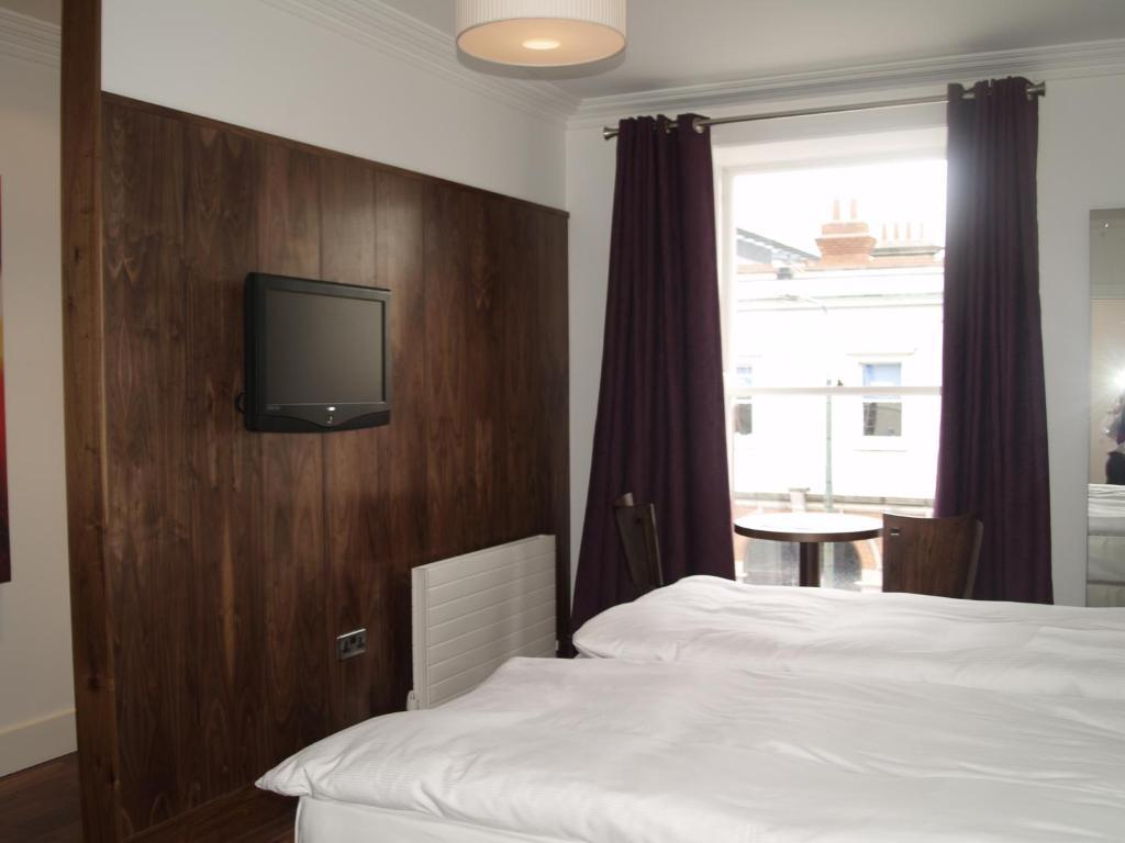 Twin Room,377050900:JPEG