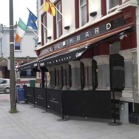 The Lombard Townhouse-2